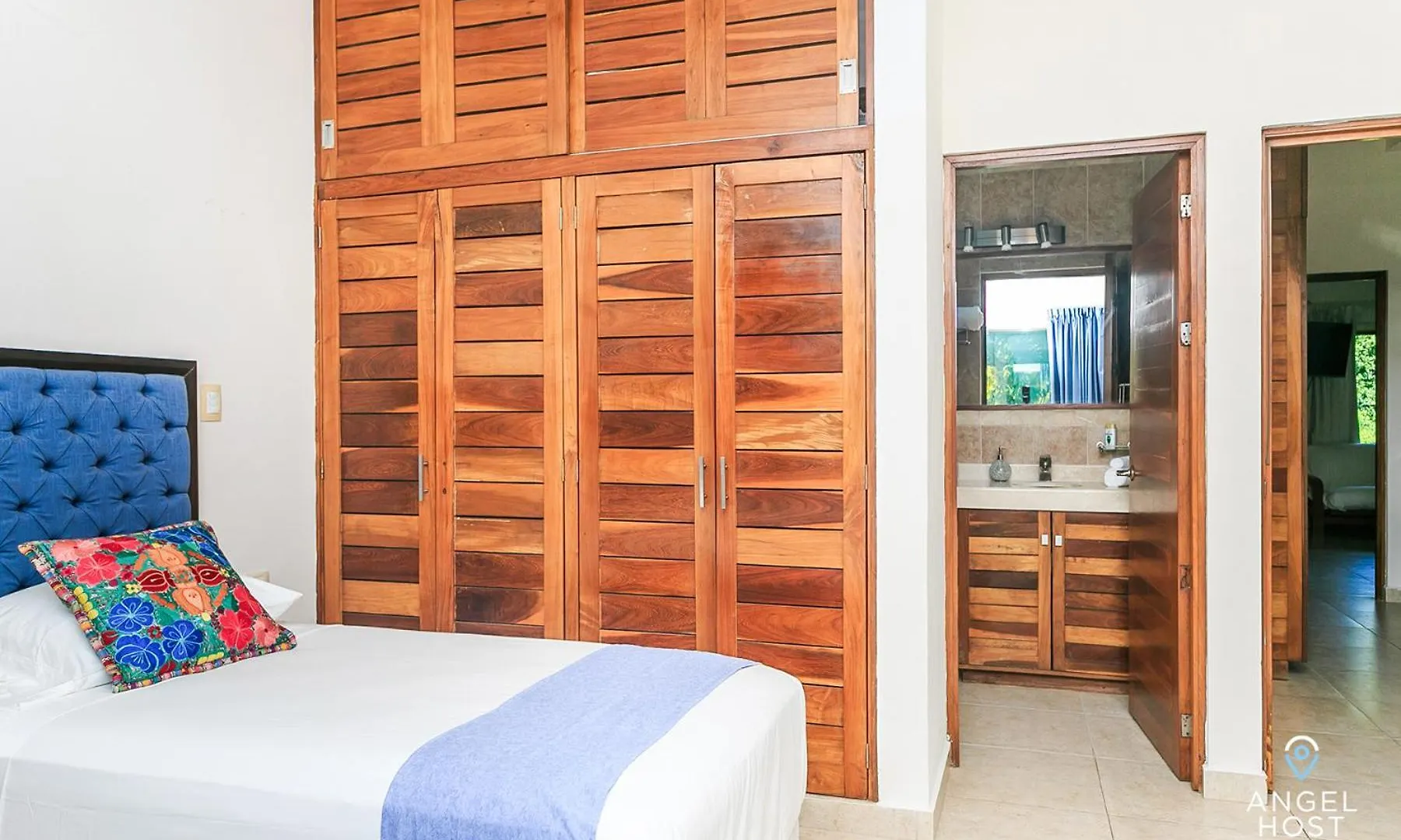 Villa With Private Pool & Large Garden In Playacar بلايا ديل كارمن المكسيك