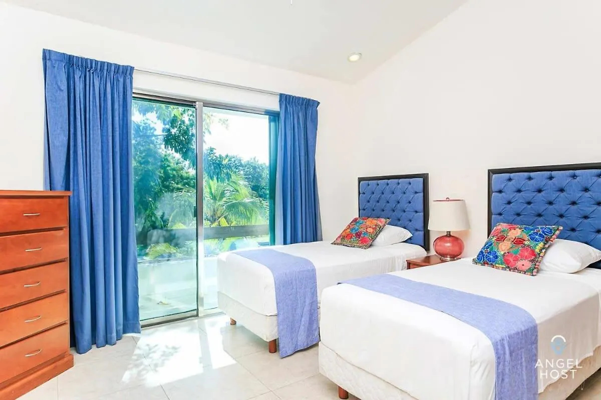 Villa With Private Pool & Large Garden In Playacar プレヤデルカーメン