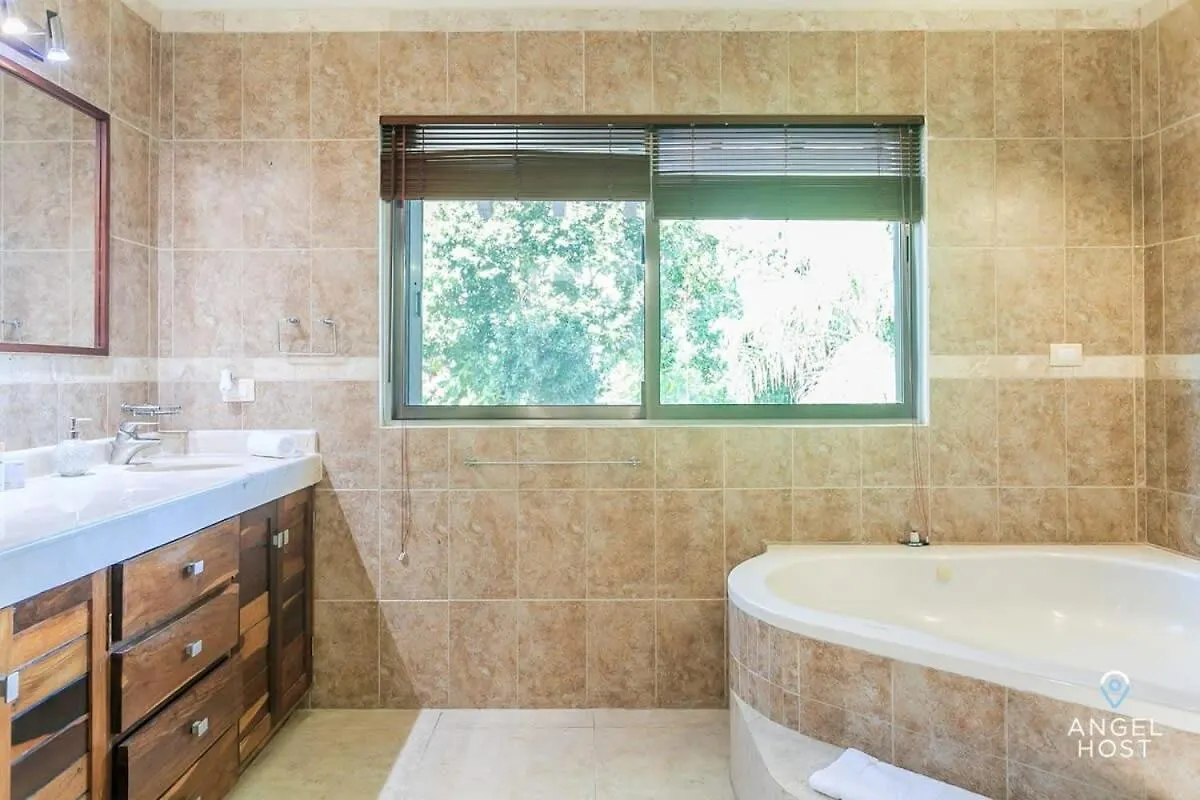 Villa With Private Pool & Large Garden In Playacar プレヤデルカーメン 0*,  メキシコ