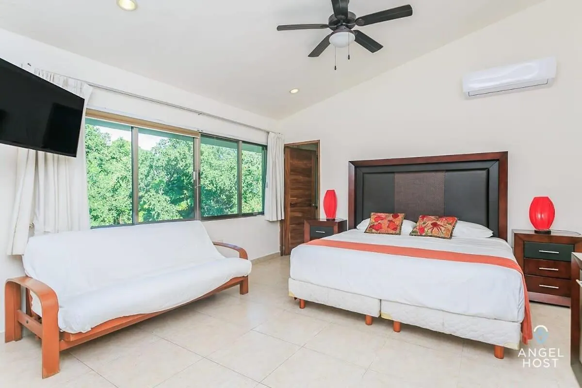 Villa With Private Pool & Large Garden In Playacar プレヤデルカーメン