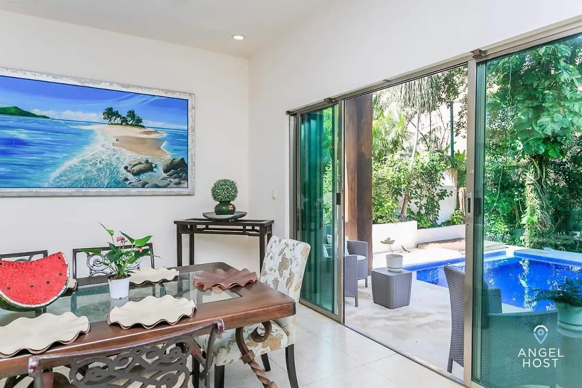 Villa With Private Pool & Large Garden In Playacar プレヤデルカーメン 0*,  メキシコ