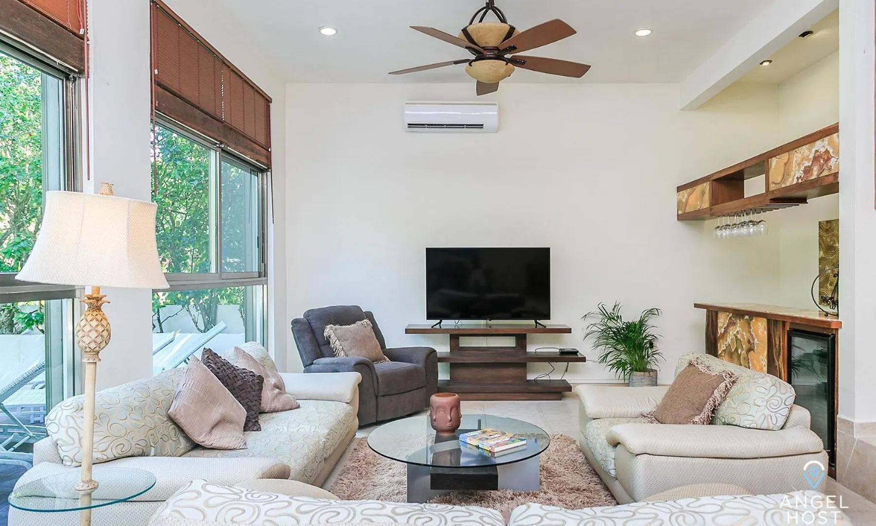Villa With Private Pool & Large Garden In Playacar Playa del Carmen
